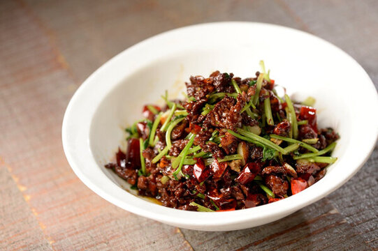 生爆小炒牛肉
