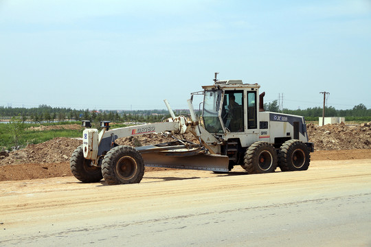 筑路機(jī)械