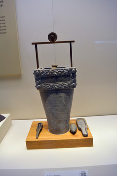 西漢陶井