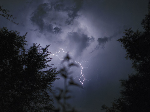 雷電