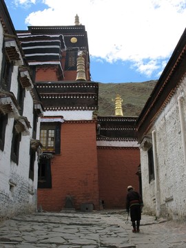 扎布倫寺