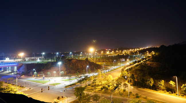 城市道路夜景