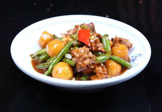 小土豆燒肉排