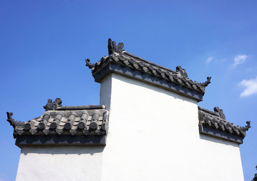 白墻 灰瓦