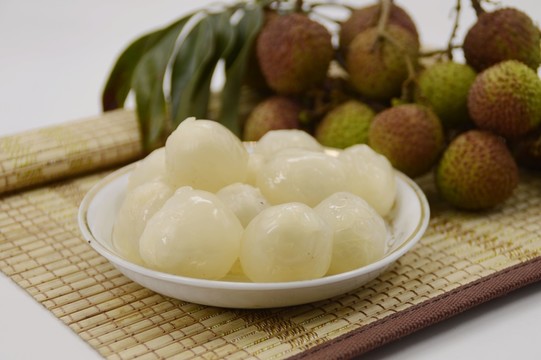 栛枝