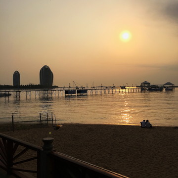 濱海夕照