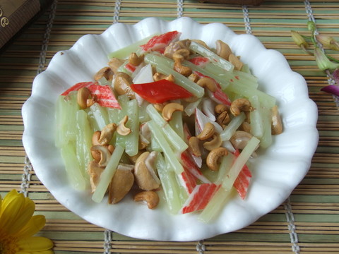 腰果西芹