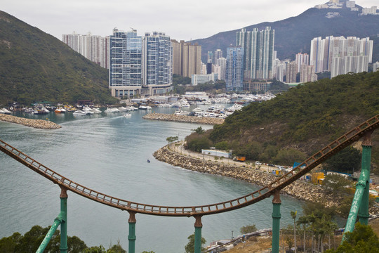香港
