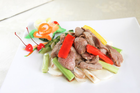 炒山豬肉