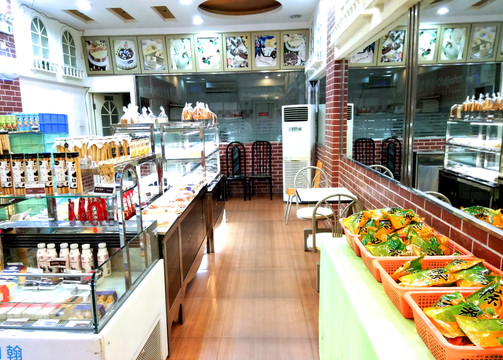 蛋糕店