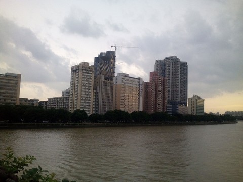 珠江對岸建筑