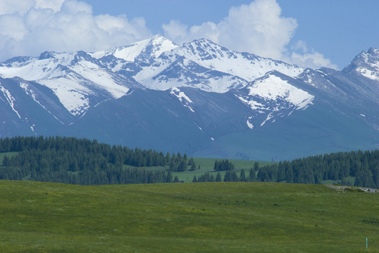 天山