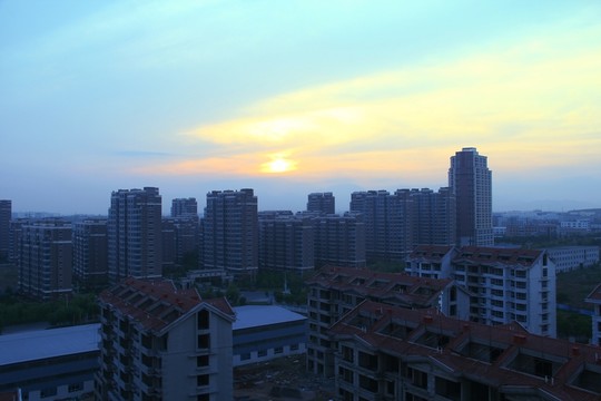 夜幕下的建筑