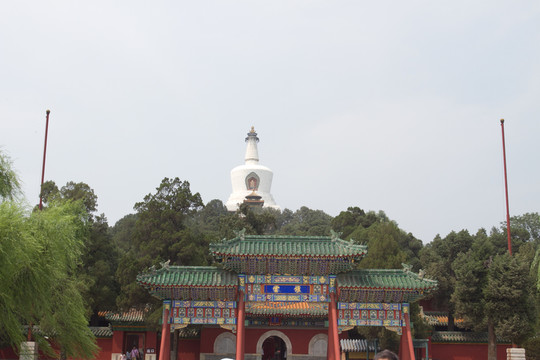 北海公園 牌樓