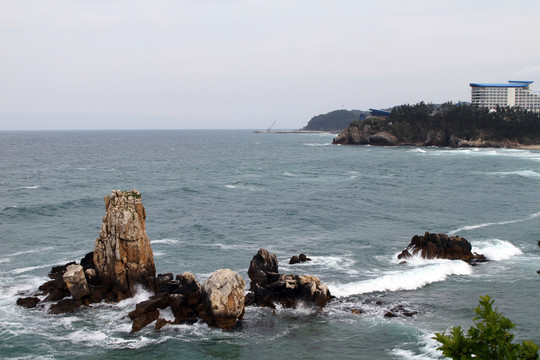 韓國東海燭臺(tái)巖海灘