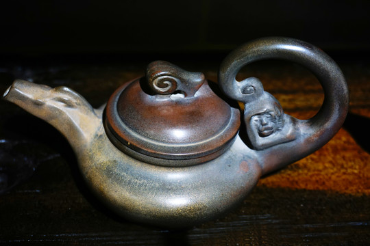 泥陶瓷茶壺