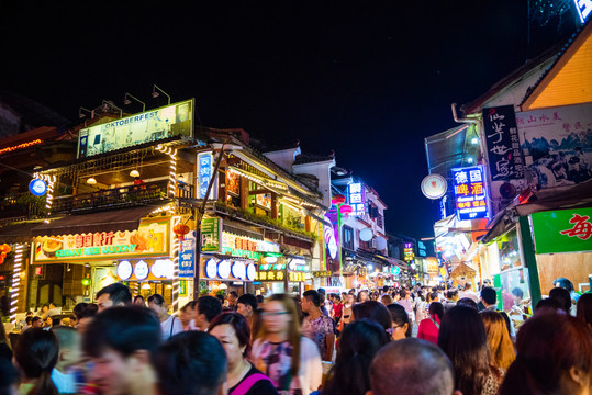陽朔西街夜景