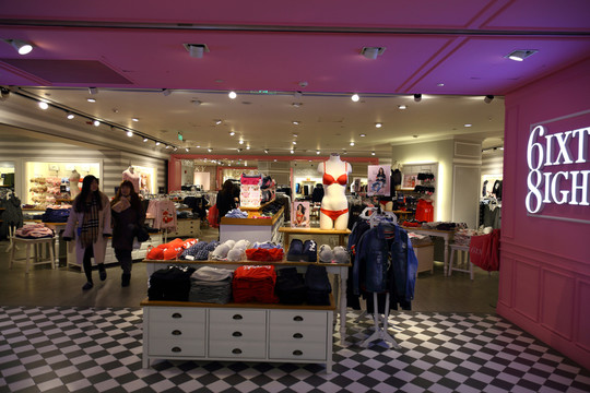 內(nèi)衣店陳列