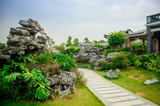 園林石山