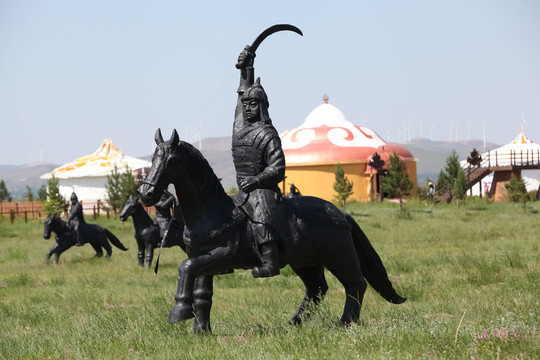 蒙古骑士雕塑