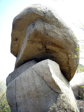 山東嶧山堆疊石