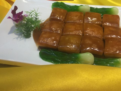 方肉