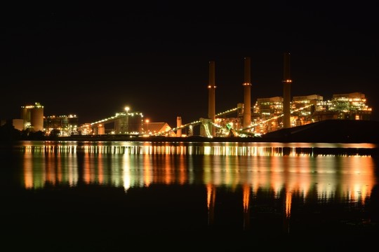 工廠夜景
