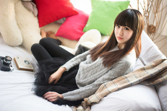 室內(nèi)小清新女孩