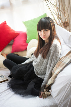 室內(nèi)小清新女孩
