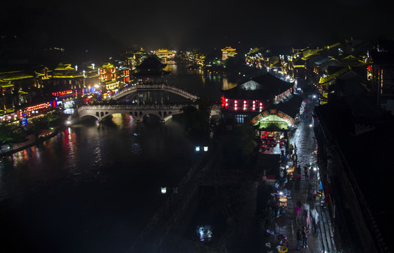 最美古城夜鳳凰