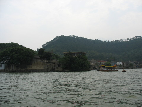 東錢湖