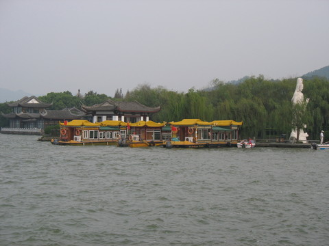 東錢湖