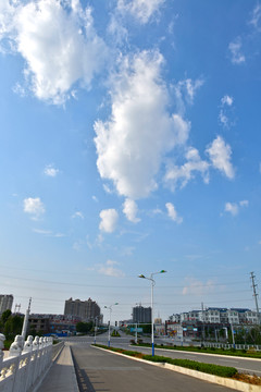 藍(lán)天白云 城市風(fēng)光
