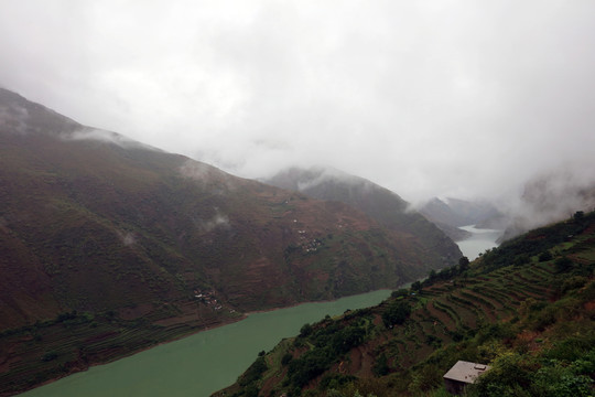 麗江 石頭城