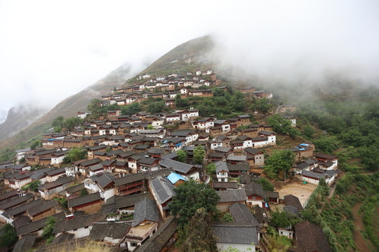 麗江 石頭城