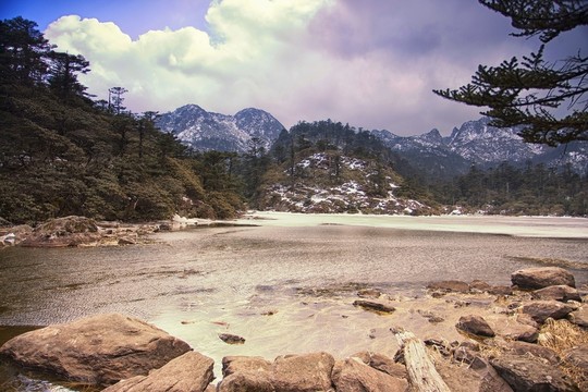 螺髻山風(fēng)光