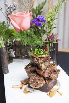 金莎牛肉塔