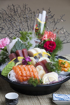 生魚片小拼