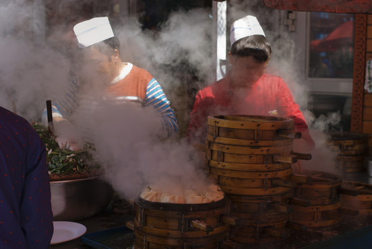包子店