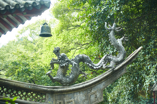 龍元素飛檐