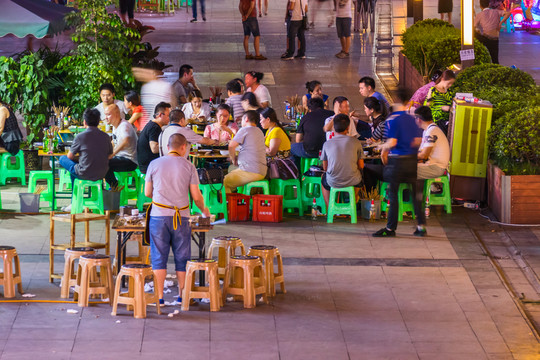 夜市麻辣燙