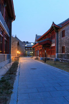 北大李兆基人文學(xué)苑仿古建筑夜景