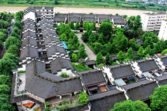 西南民居