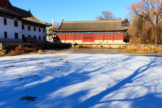 北京大學(xué)鳴鶴園紅湖考古教學(xué)樓