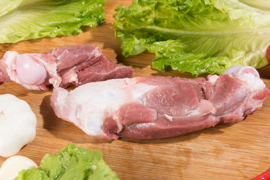 前幫骨肉 有機(jī)豬肉