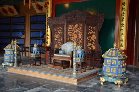 恭王府廳堂擺設(shè)