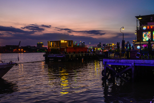 廣州太古倉碼頭夜景
