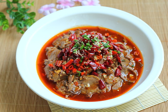水煮牛肉