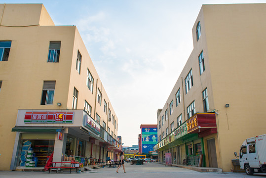 工業(yè)廠房