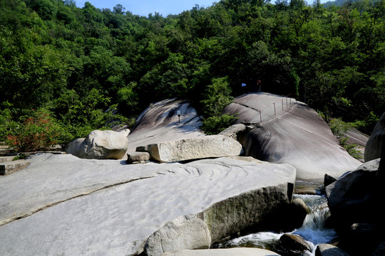原生態(tài)環(huán)境